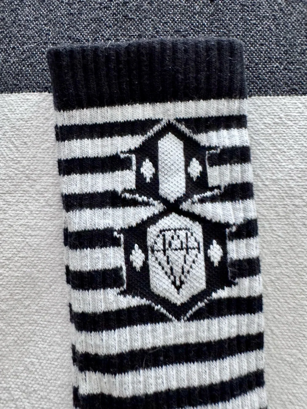 Rebel8 Black & White Patterned Men’s Crew Socks - Pack of 3